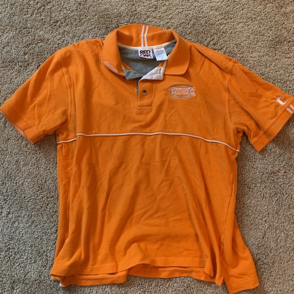 Vintage University of Tennessee shirt - Picture 2 of 2